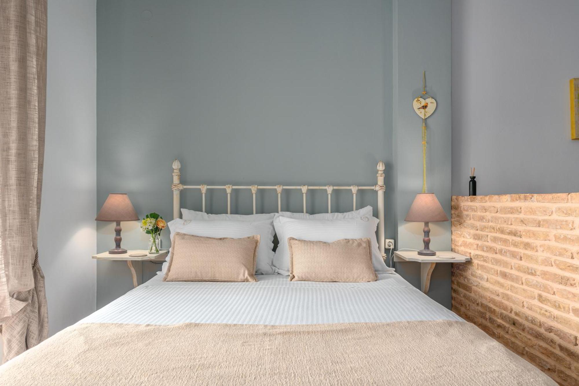 Niovi Seaview Apartments 아이 아포스톨리 외부 사진