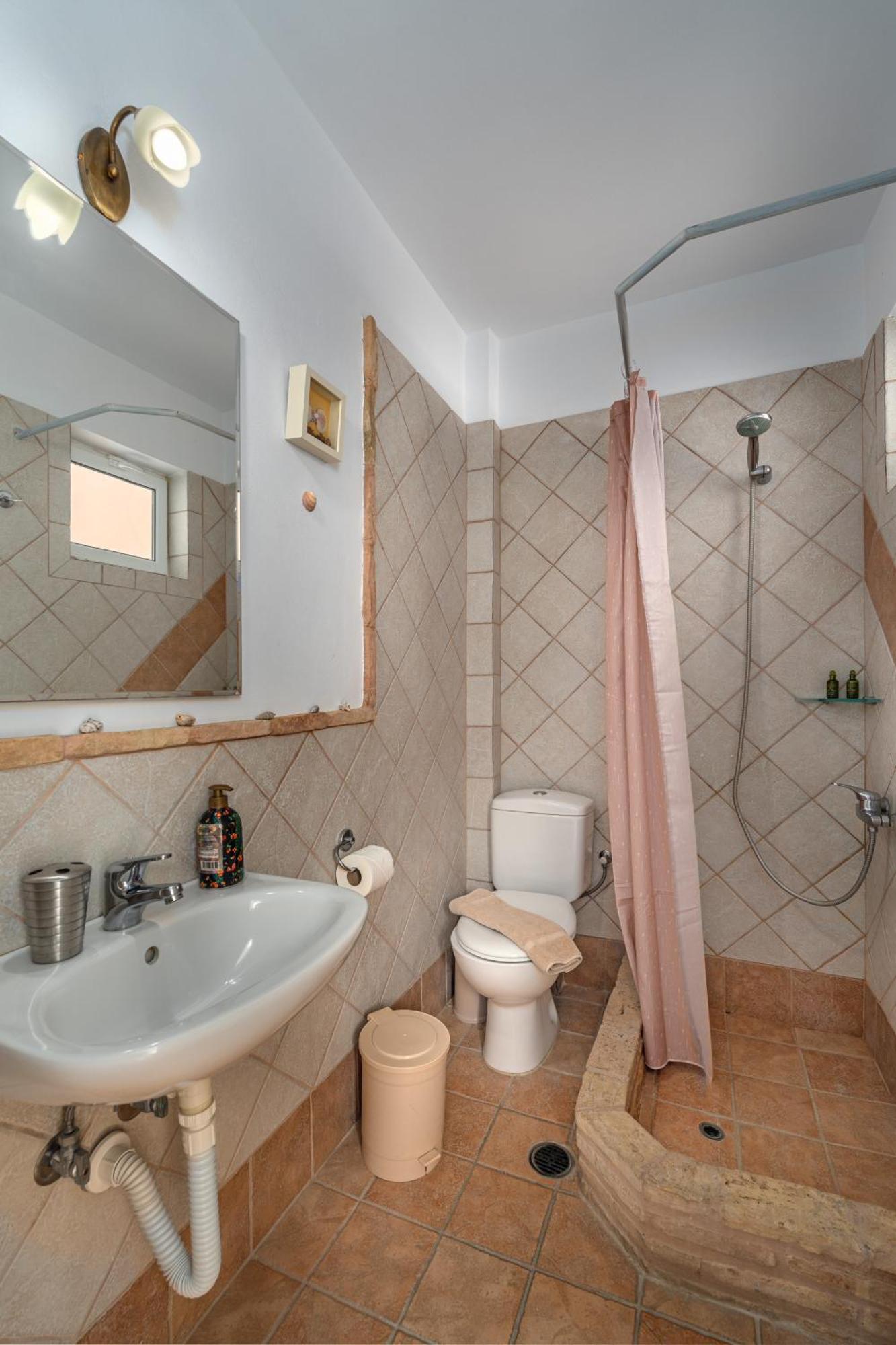 Niovi Seaview Apartments 아이 아포스톨리 외부 사진