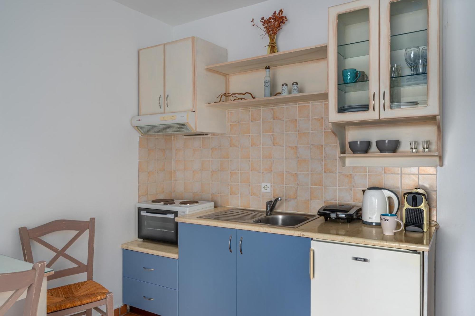 Niovi Seaview Apartments 아이 아포스톨리 외부 사진
